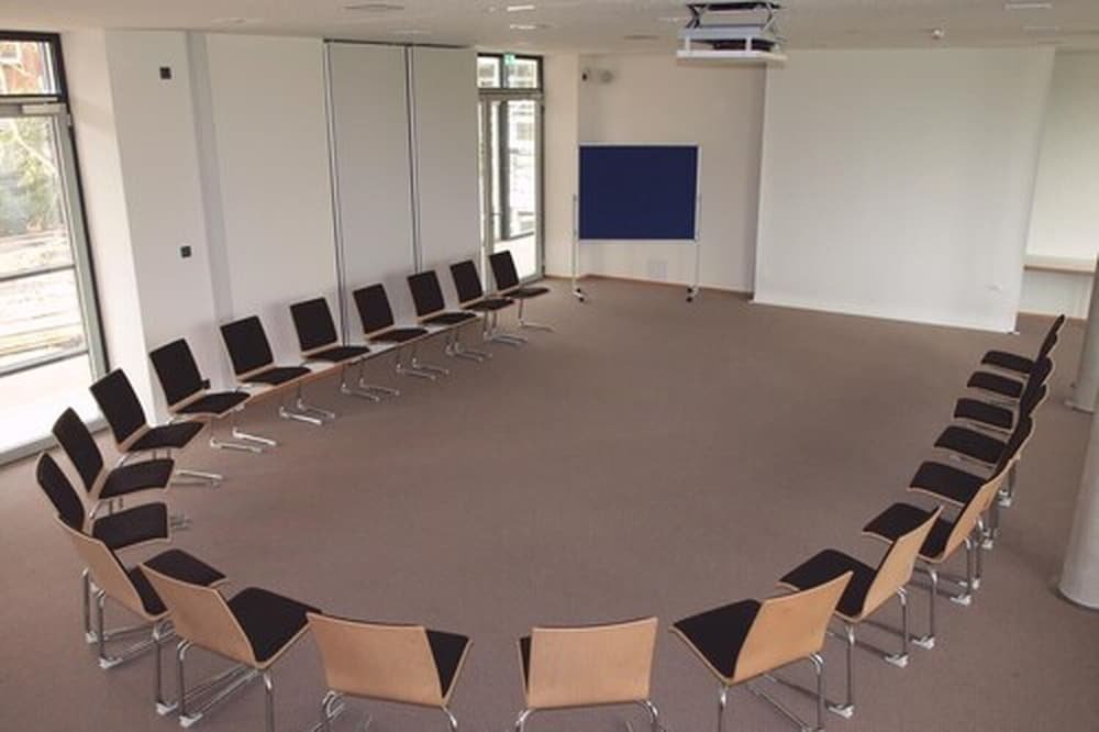 Фото Nh Hamburg Horner Rennbahn