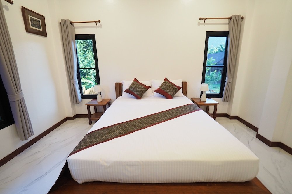 Фото Chanapha Residence