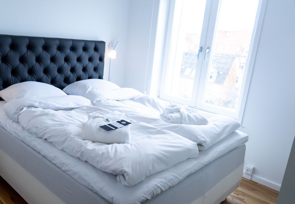 Фото Mortens Kro Restaurant & Suites