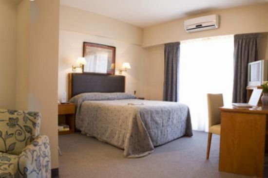 Фото Waldorf Hotel