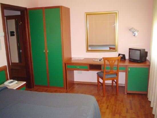 Фото My Suite Hotel