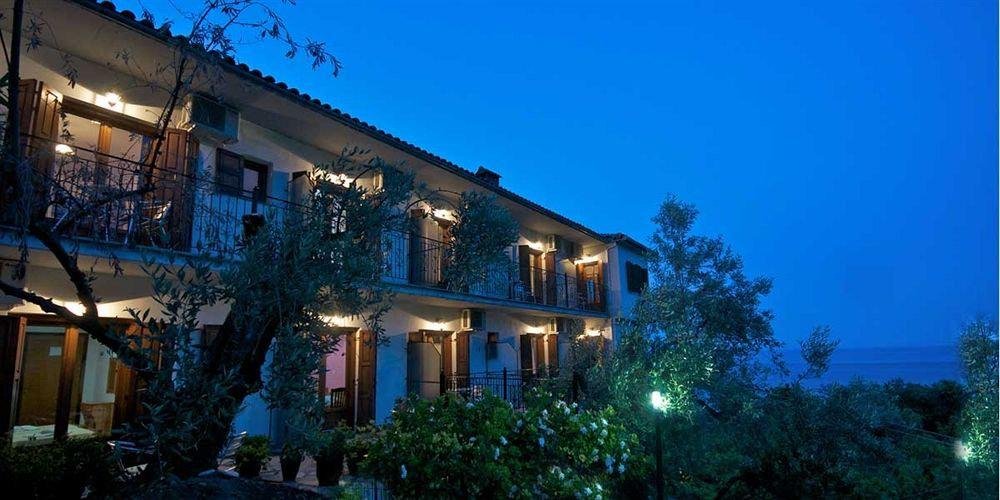 Фото Hotel Agnadi-Horefto