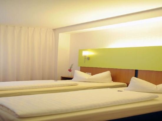 Фото Отель Ibis Styles Frankfurt City