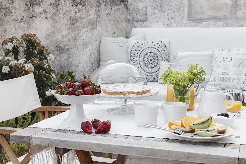 Фото L'Angolo Del Poeta