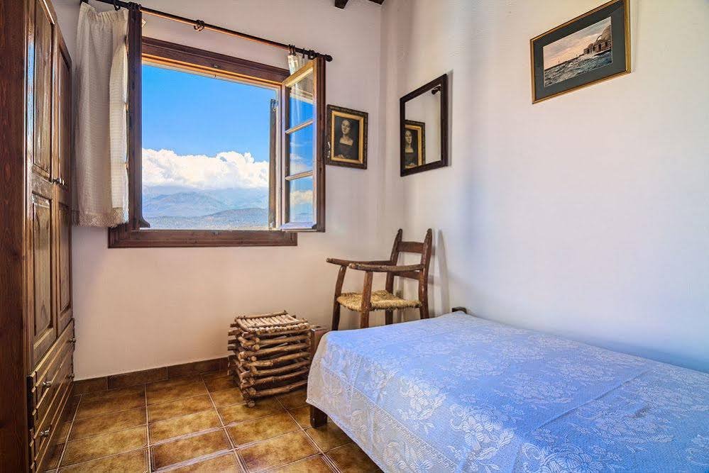 Фото Villa Athina