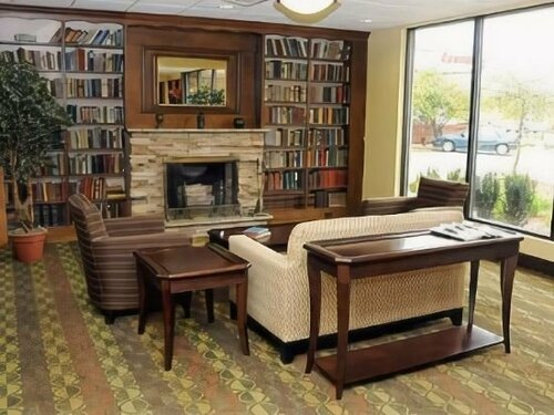 Гостиница Ramada by Wyndham Michigan City в Мичиган Сити