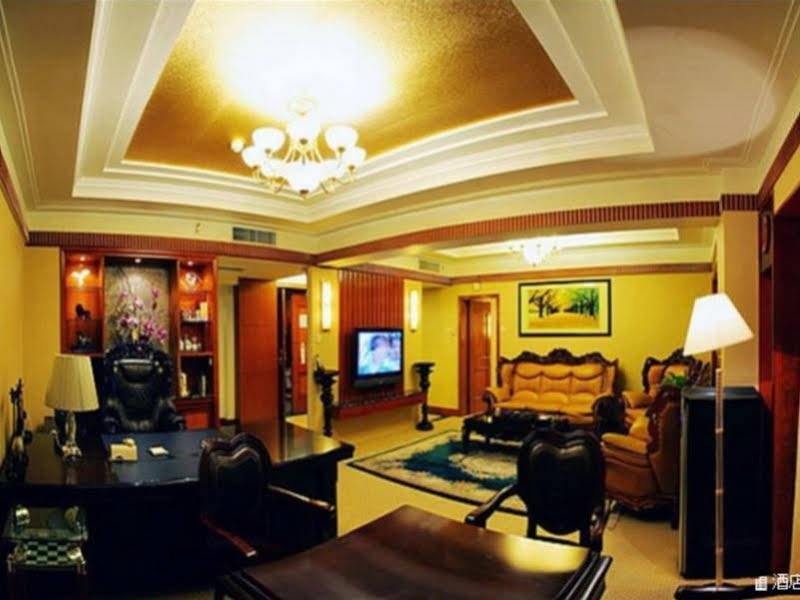 Фото Fujian Sunshine Holiday Hotel