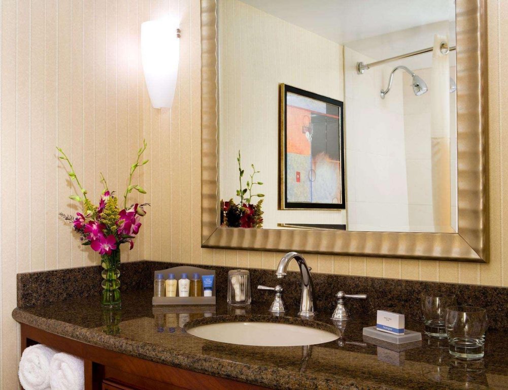 Фото DoubleTree by Hilton Princeton