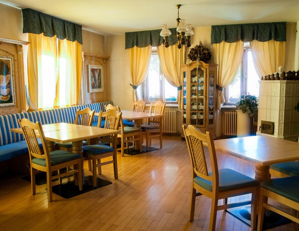 Фото Albergo Monteverde