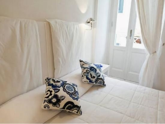 Фото Suite Home Trani Old Town