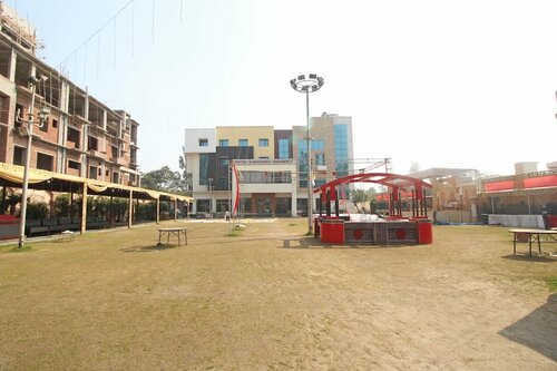 Гостиница Oyo 5183 Hotel Subhadra Residency