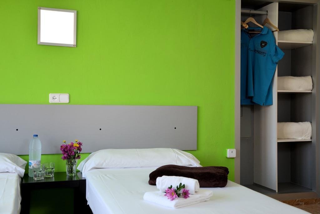 Фото Hostal Playa de Palma