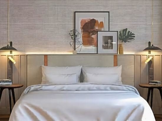 Фото DoubleTree by Hilton Rome Monti