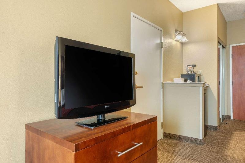 Фото Comfort Inn Dfw Airport North