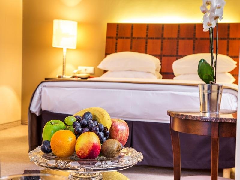 Фото Ramada by Wyndham Sofia City Center