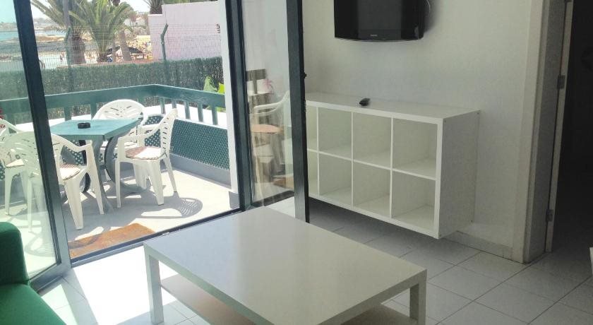 Фото Apartamentos Erika - Adults Only