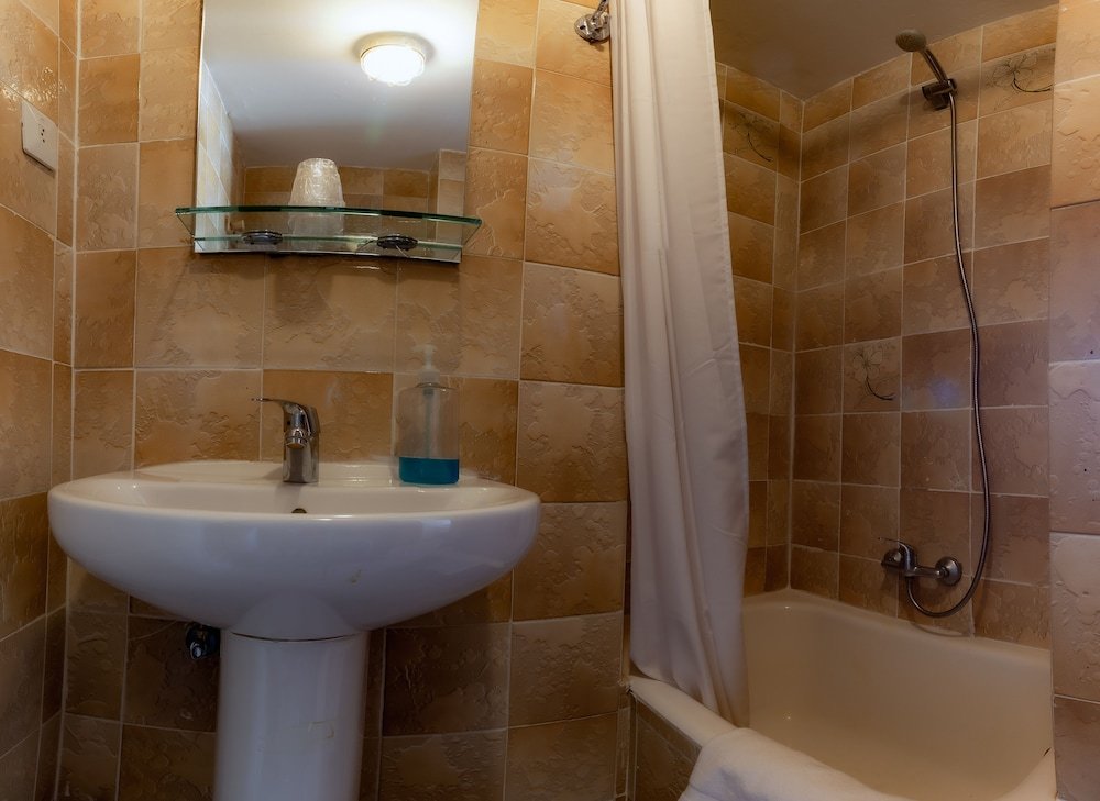 Фото Casa de Huéspedes Carabanchel by Vivere Stays