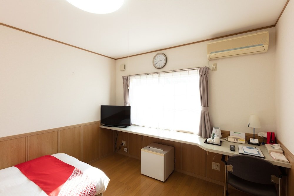 Фото Four Seasons Yamoto by Oyo Rooms