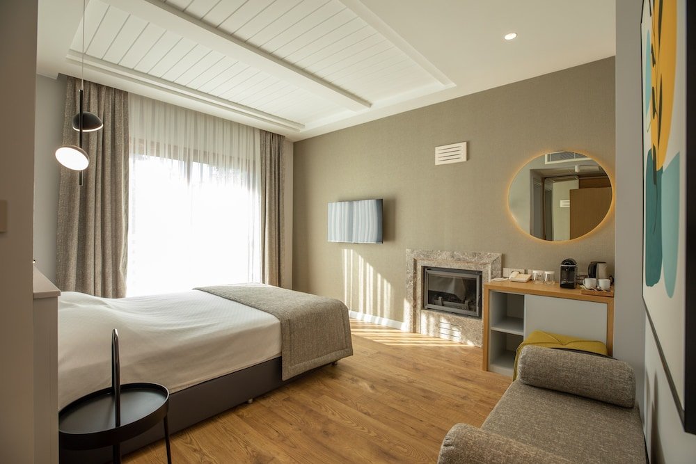 Фото Balèze Boutique Hotel