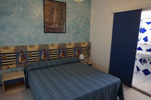 Фото Apparthotel Holiday