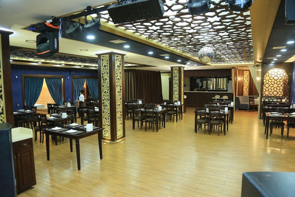 Фото Grand Capital Hotel