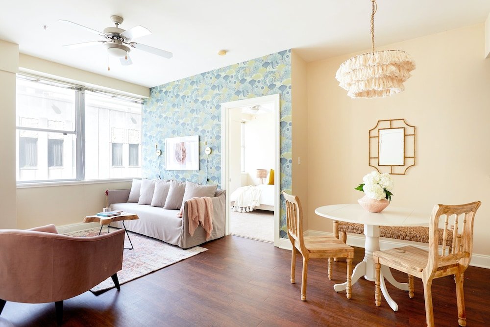 Фото Sonder Lafayette Square