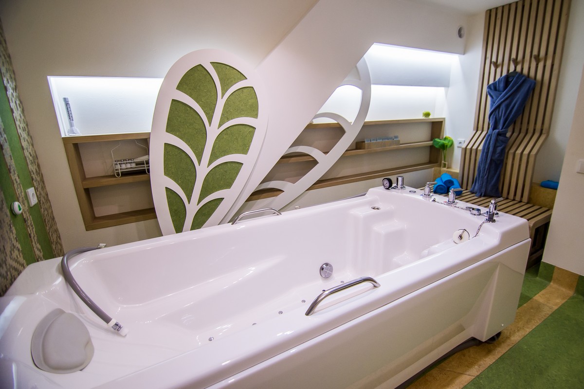 Фото Kamarooms Business Hotel & SPA