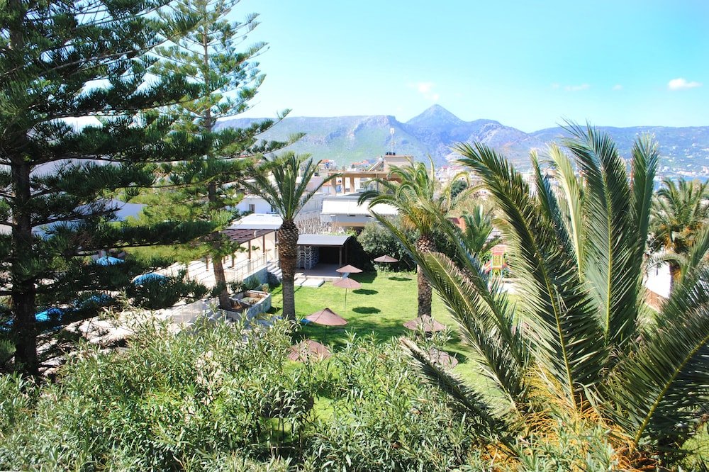 Фото Kostas Maria Studios