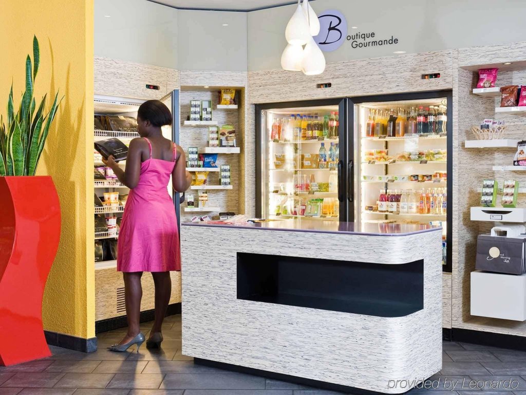 Фото Novotel Suites Montpellier