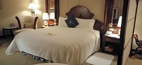 Фото Regal Palace Hotel