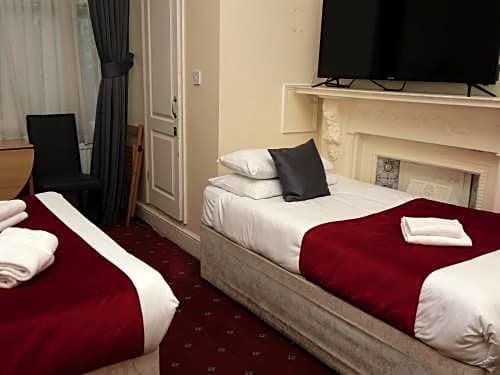Фото Arran House Hotel