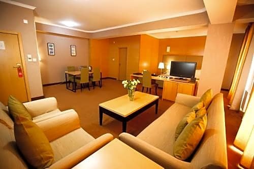 Фото The Corporate Hotel Central