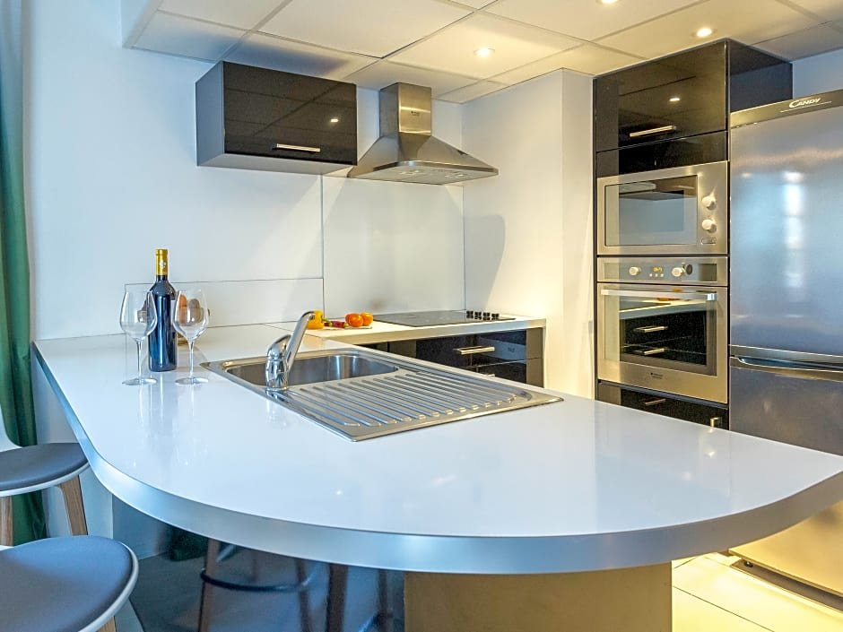 Фото Отель Mercure Hyeres Centre