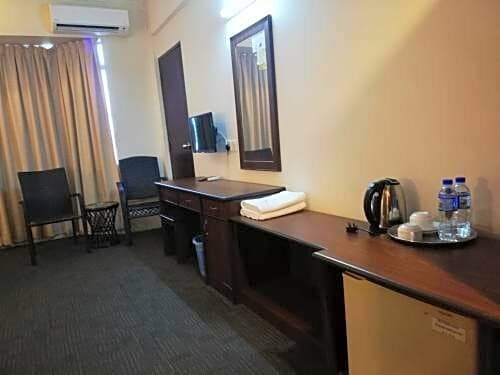 Гостиница Hotel Damai в Штате Перак