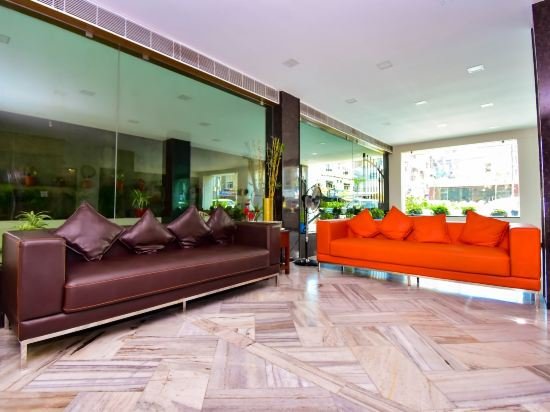 Фото Mourya Lords Inn, Kurnool