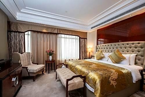 Гостиница Jinling Hotel Wuxi в Уси