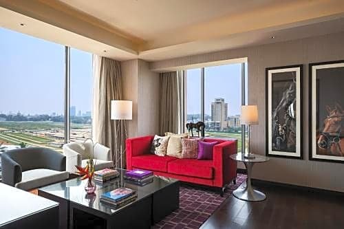 Фото Renaissance Bengaluru Race Course Hotel