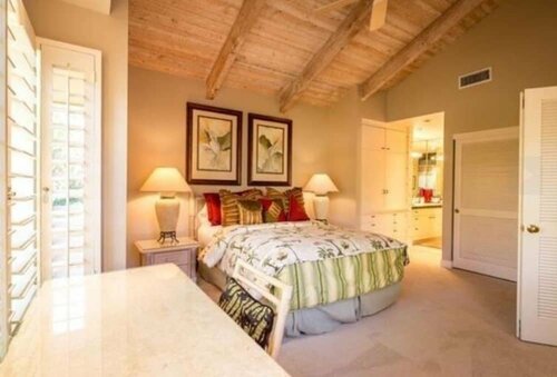 Гостиница Huaka Mahina 4 Bedroom Home