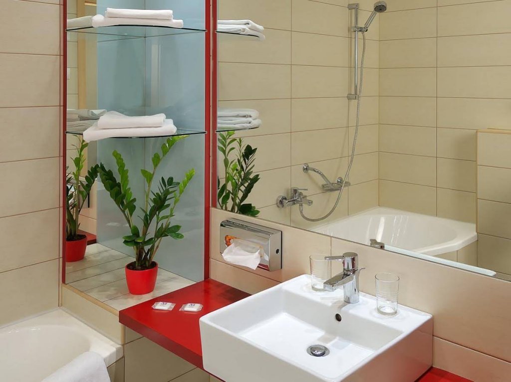 Фото Promenade City Hotel