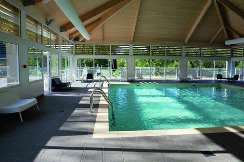 Гостиница Terres de France - Le Domaine du Golf в Анжере