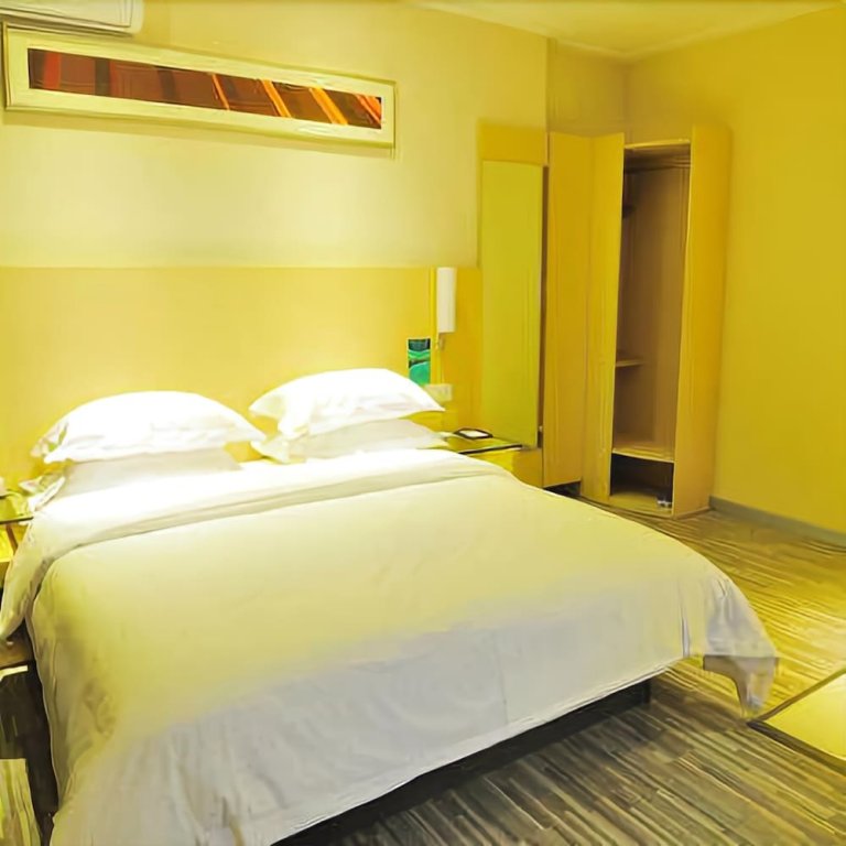 Фото City Comfort Inn