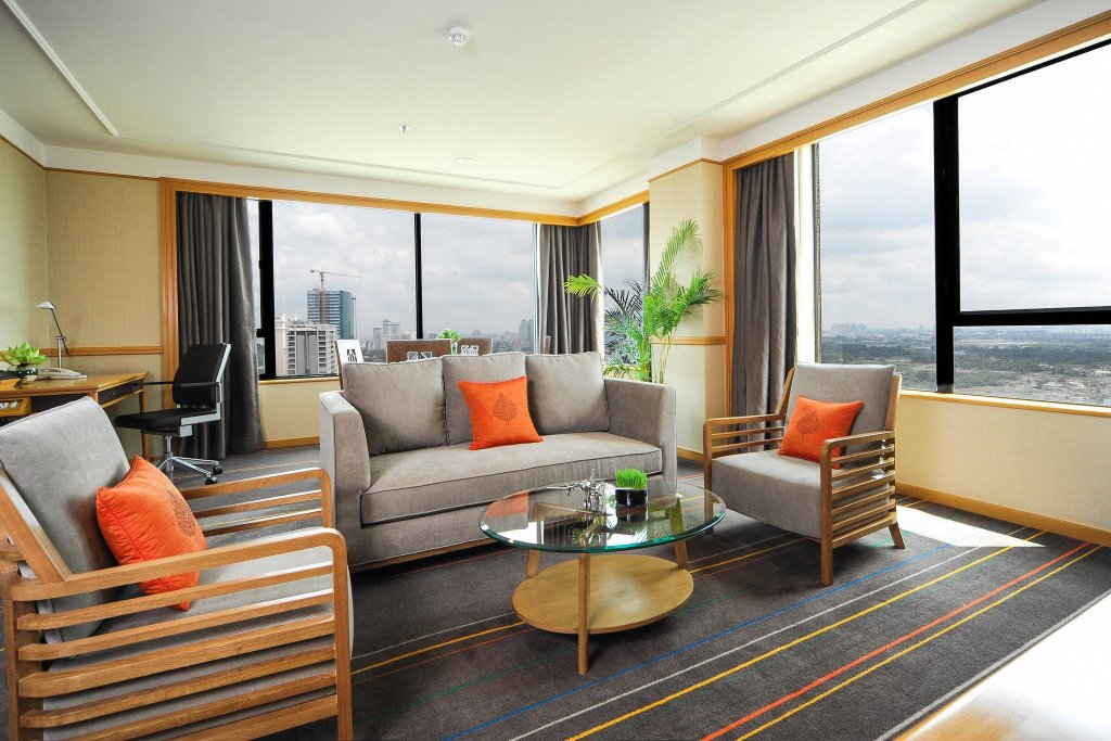 Фото Riverside Hotel Saigon