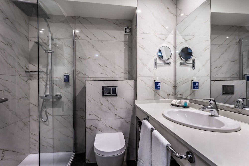 Фото Diplomat Hotel