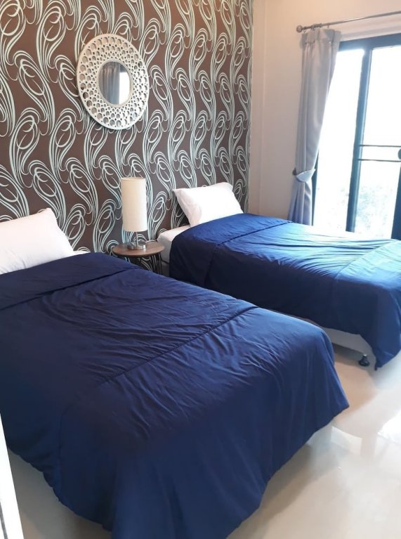 Фото Breeze Valley 1 Palm House