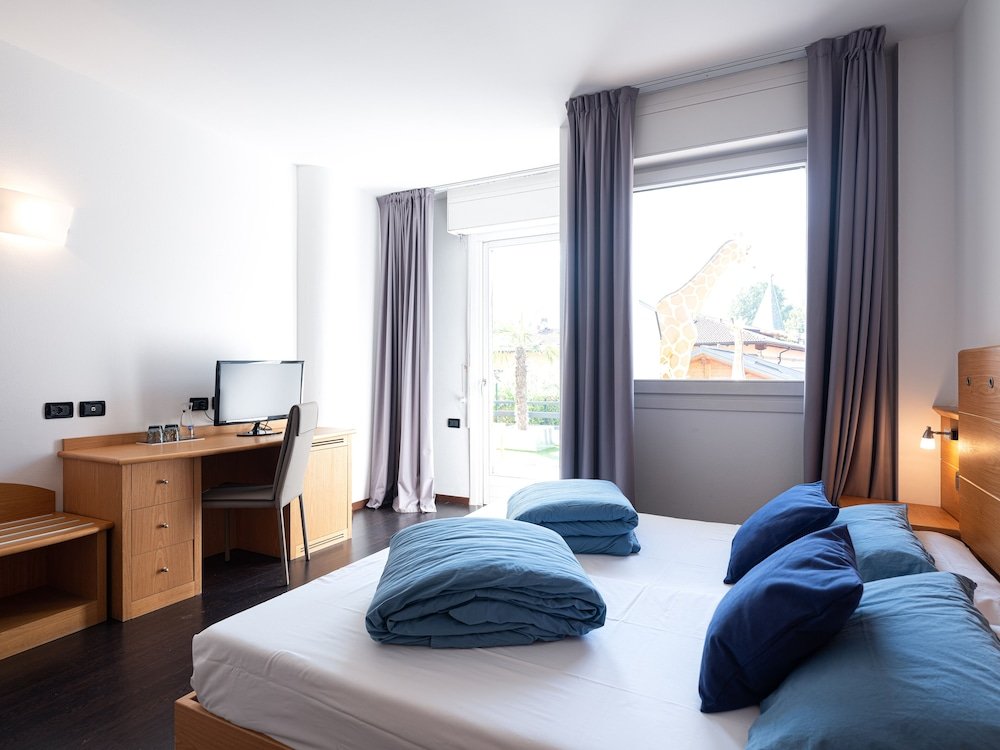 Фото Hi Hotel - Wellness & SPA