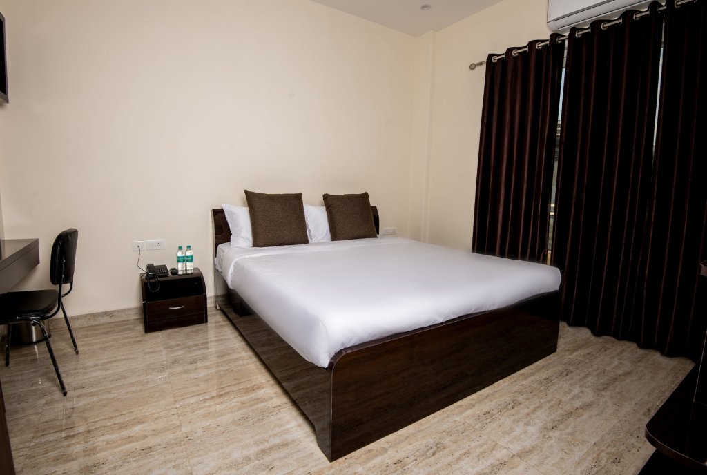 Фото Quite Good House