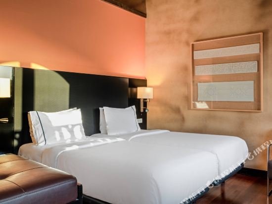 Фото Hotel Palacio de Santa Paula, Autograph Collection
