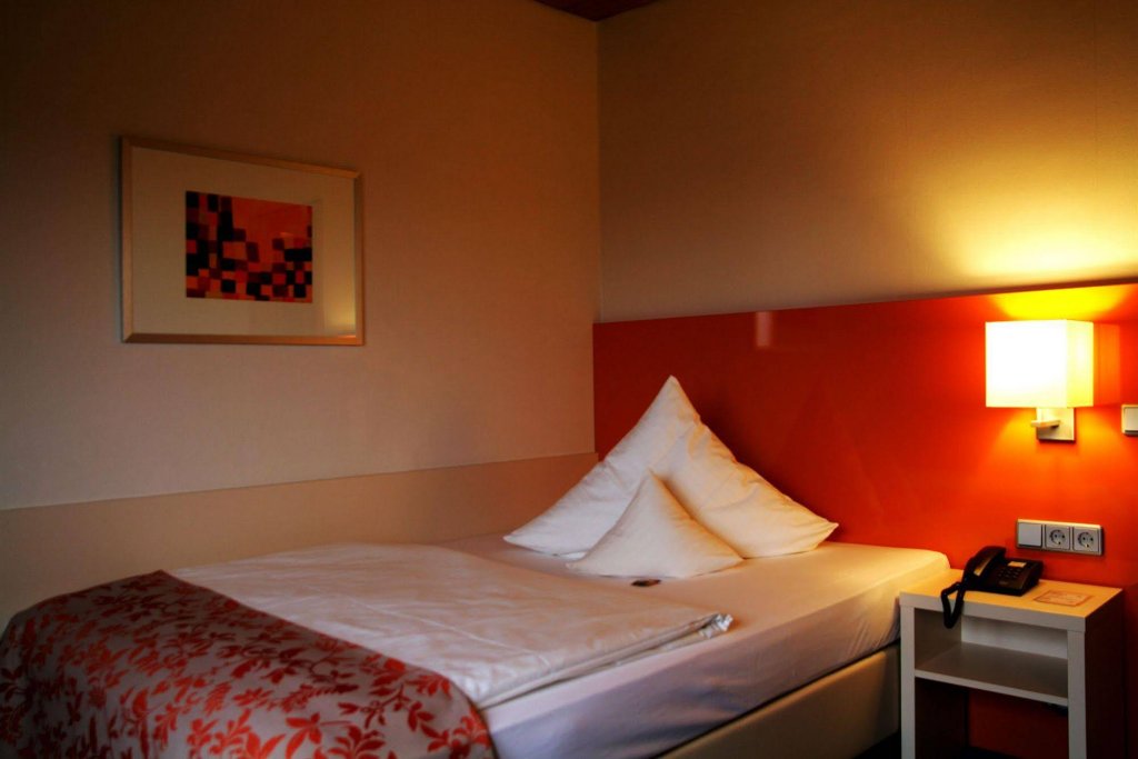 Фото Filderhotel