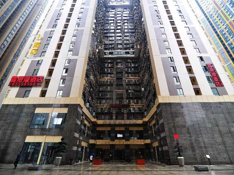 Фото отеля 1