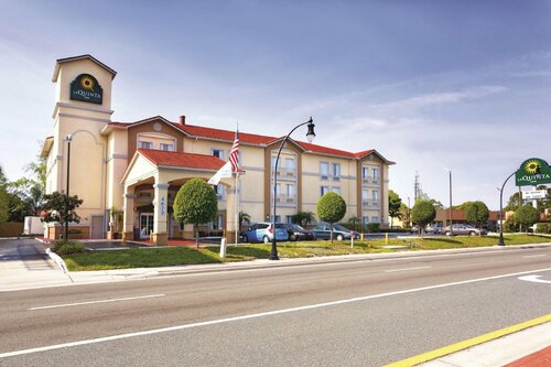 Гостиница La Quinta Inn & Suites by Wyndham Tampa Bay Area-Tampa South в Тампе